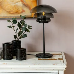 HADELAND GLASSVERK AS Bordlamper|Bordlamper-BORDLAMPE 4006 RØKGRÅ MED SORT METALLFOT Røkgrå