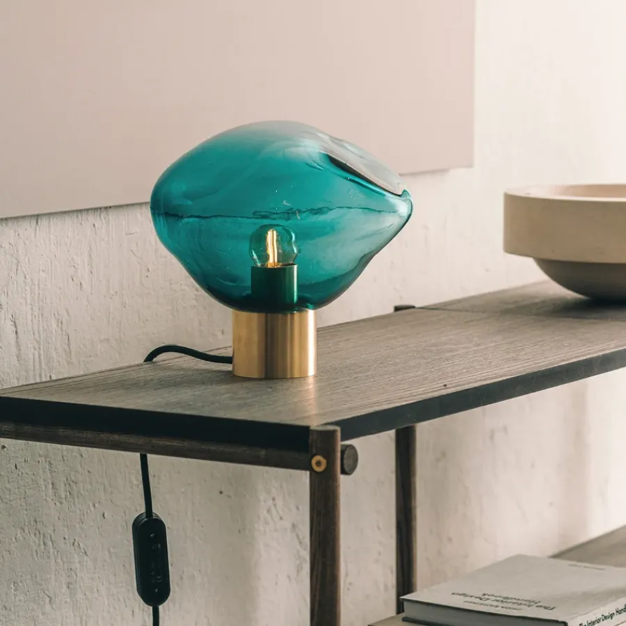 HADELAND GLASSVERK Bordlamper|Bordlamper-CRYSTAL STONE BORDLAMPE BLÅGRØNN