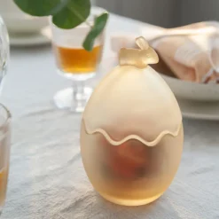HADELAND GLASSVERK AS Påskepynt-GLASSEGG HARE MED LOKK FROSTET GUL