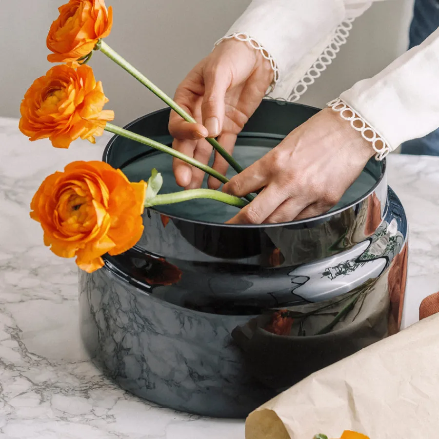 HADELAND GLASSVERK AS Vaser-TINDRE VASE/LYSLYKT RØKGRÅ 17,8 CM Røkgrå