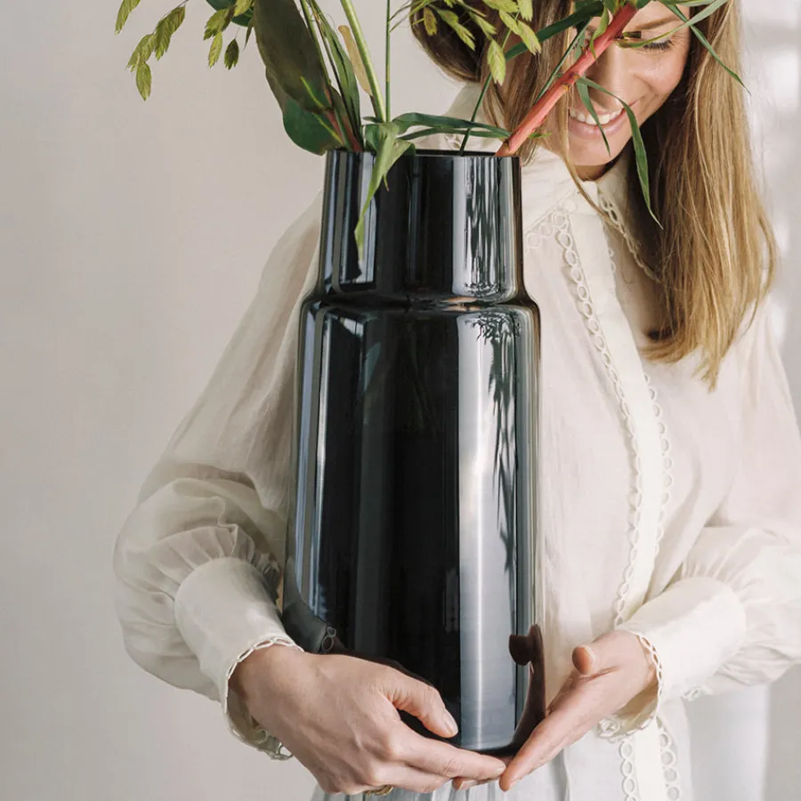 HADELAND GLASSVERK AS Vaser-TINDRE VASE RØKGRÅ 40 CM Røkgrå